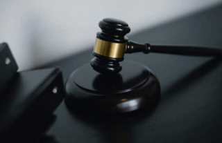 FT Ventures与Dave达成1亿美元股权交易